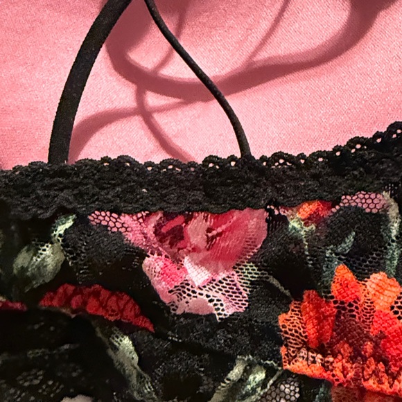Victoria’s Secret Floral Lace Bralette - Black and Red - Picture 8 of 9